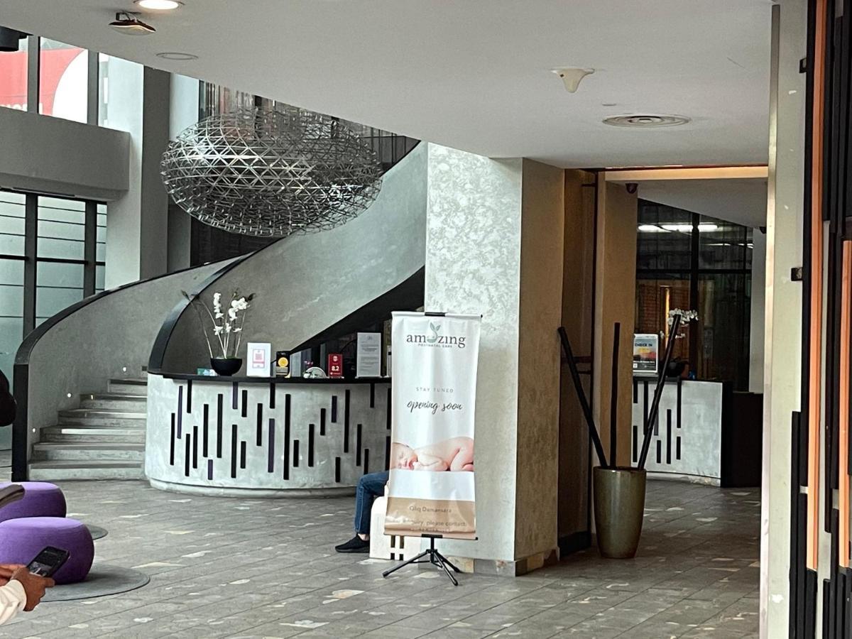 Hôtel Q Damansara By Trillionz à Petaling Jaya Extérieur photo